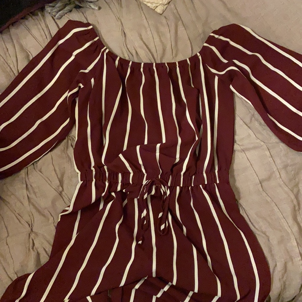 NWOT Haute Monde sz M Burgundy and white striped romper